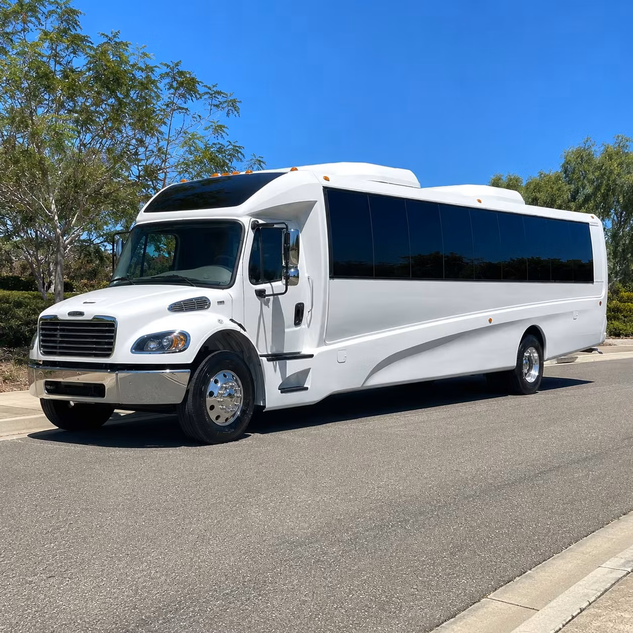 25 passenger minibus
