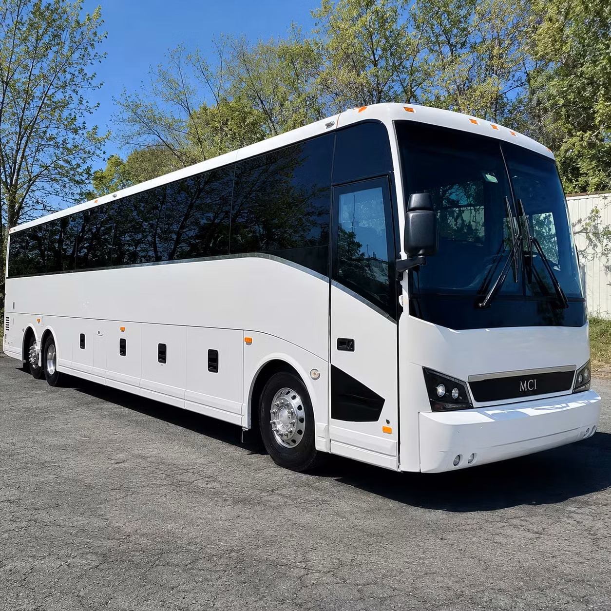 concert bus rentals to the macon centreplex and macon coliseum