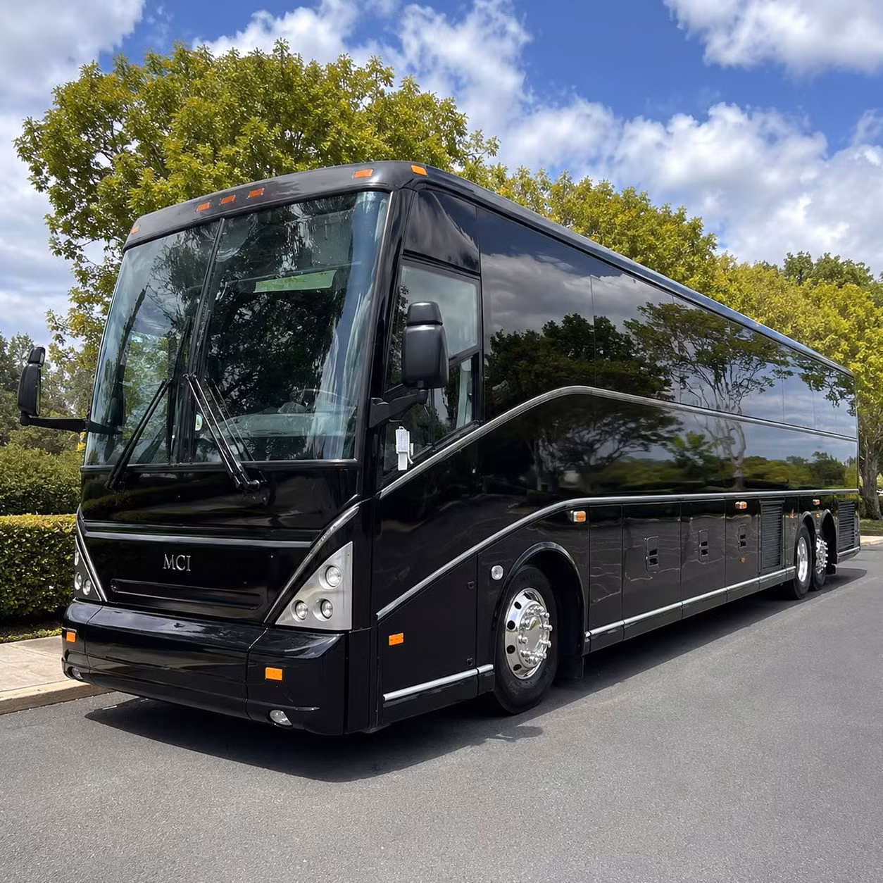 corporate and group concert shuttles for macon events and festivals