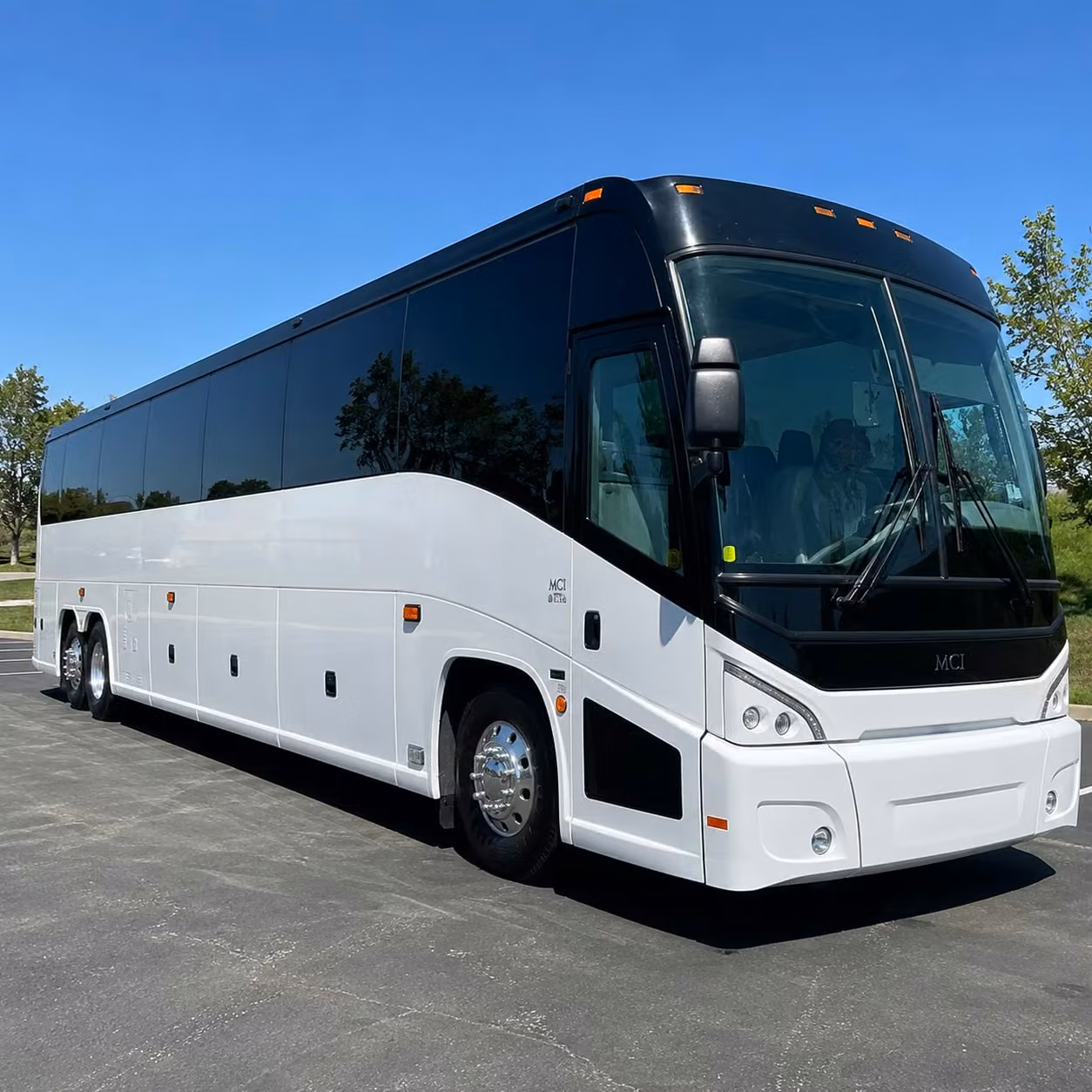getting your whole group to middle georgia regional airport has never been simpler