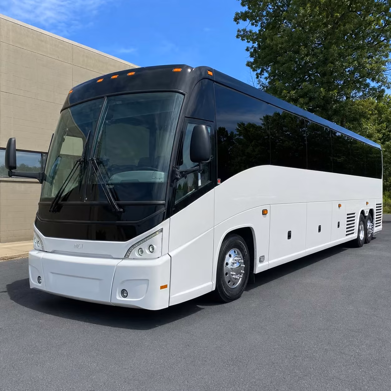 multi day charter bus rentals for macon groups traveling the southeast