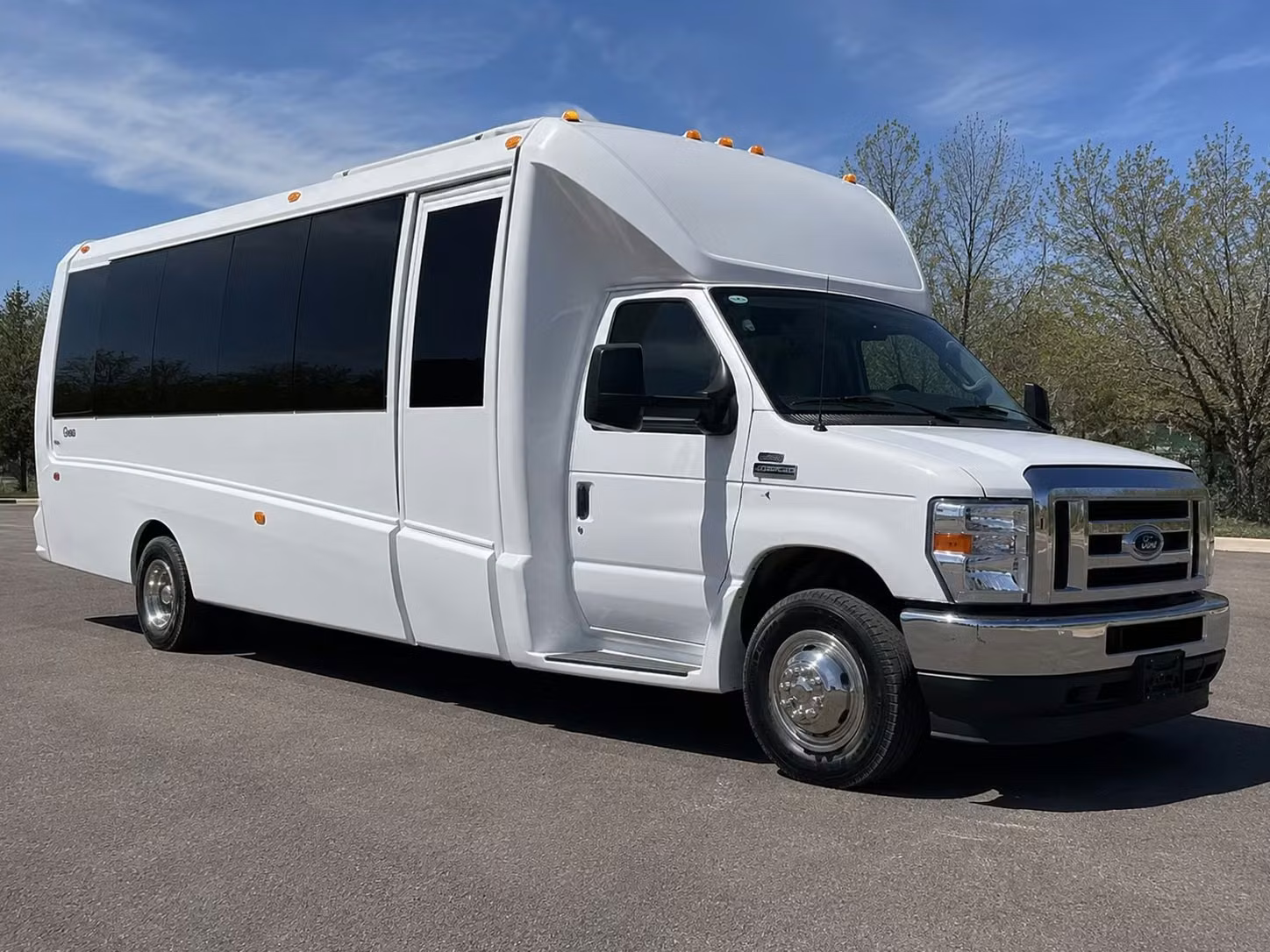 party bus rentals for macon high school prom night