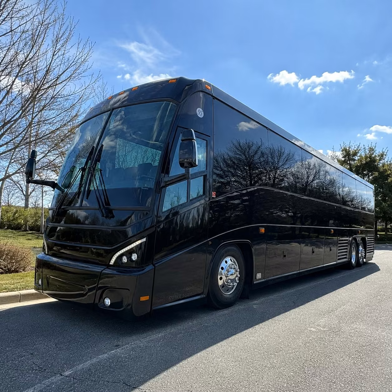 robins air force base contractor and support staff shuttles