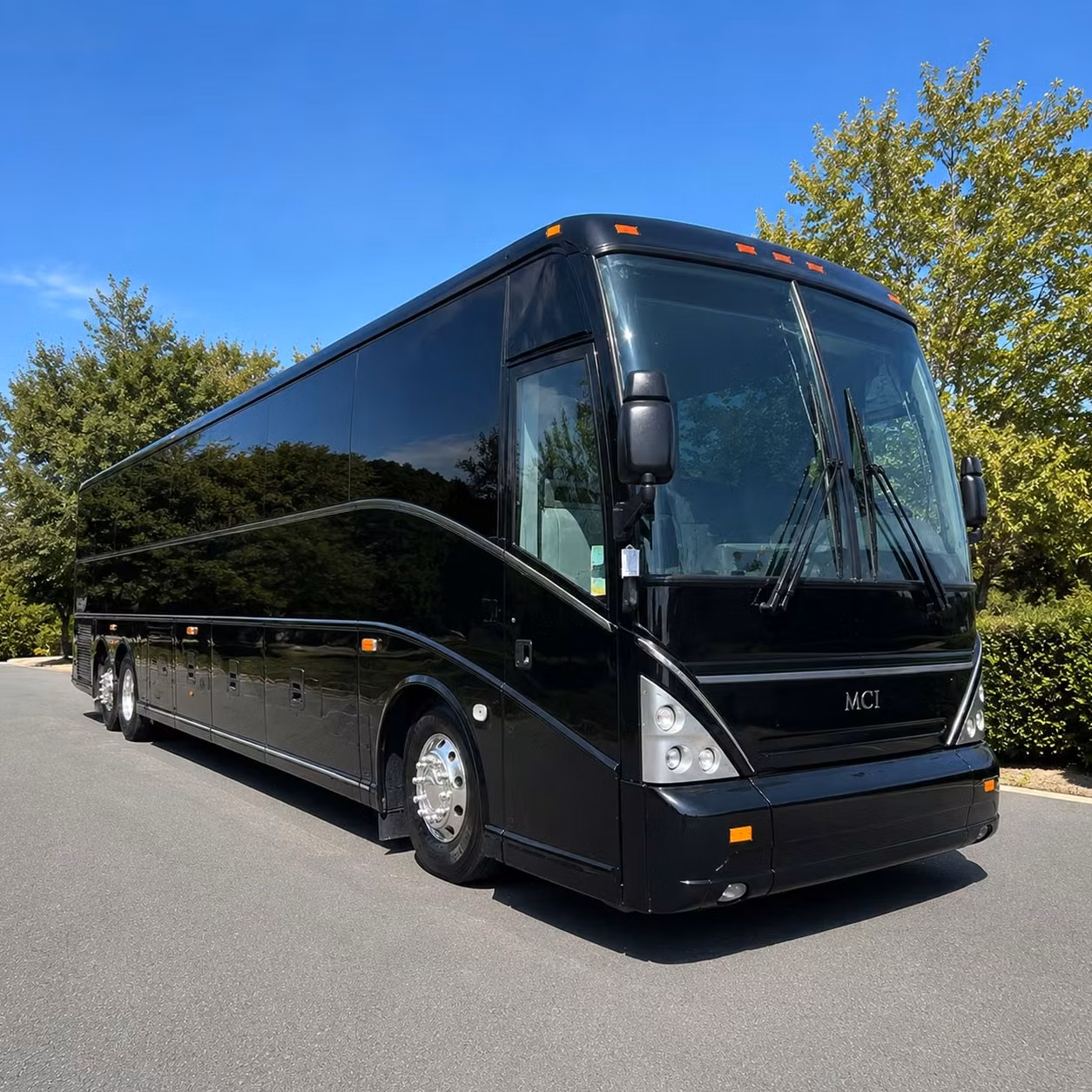 wedding and special event shuttle bus rentals in macon georgia